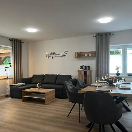 Fewo Cessna, Elegante Wohnung, 2 Schlafzimmer, Ueberdachte Terrasse Cloppenburg Extérieur photo
