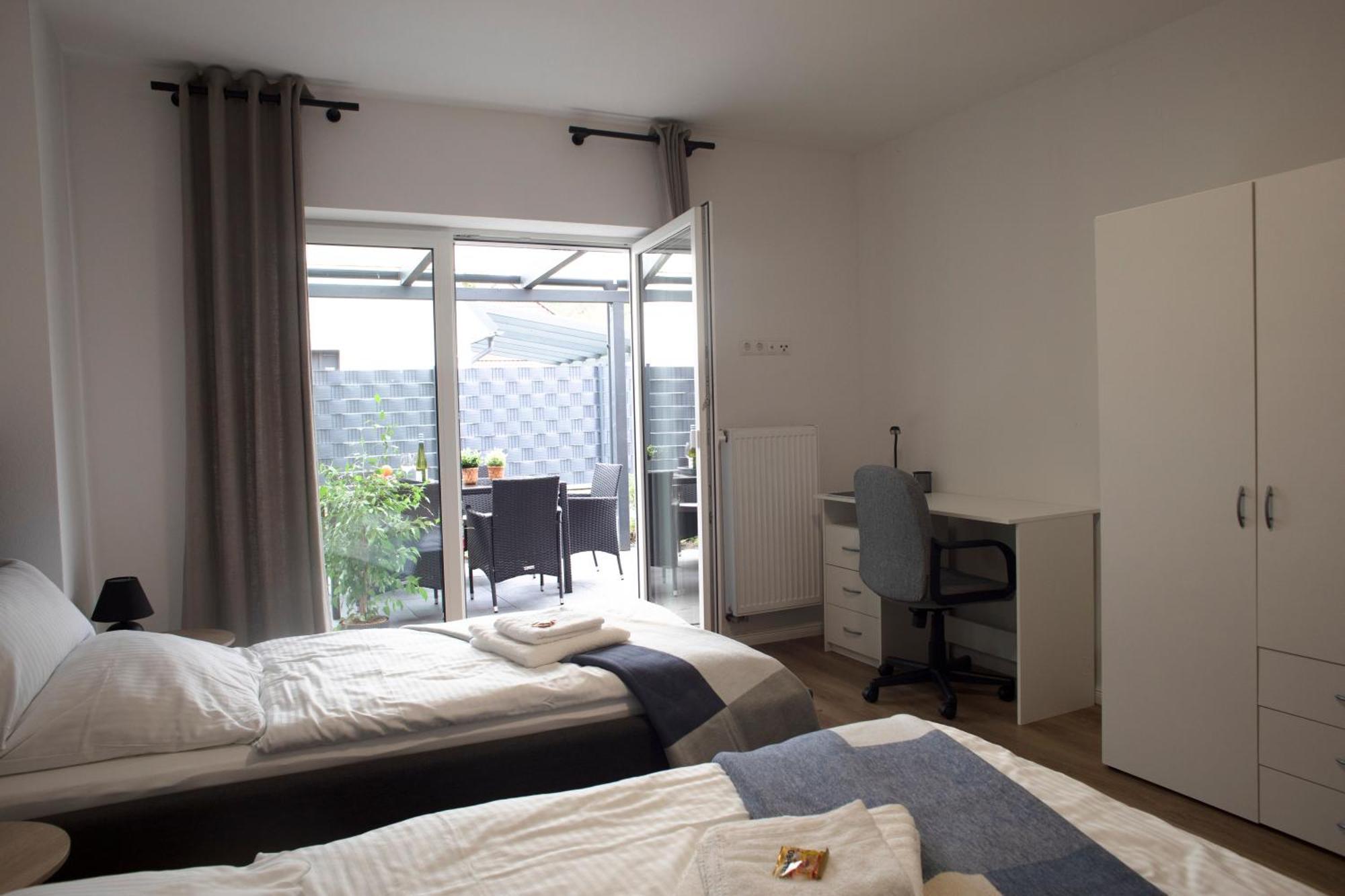 Apartment Cessna, Elegante Wohnung, 2 Schlafzimmer, Ueberdachte Terrasse *